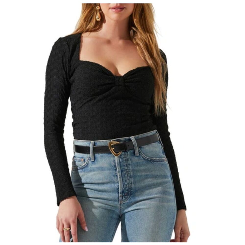 ASTR the label Black Sweetheart Neckline Textured Knit Top L Whimsygoth